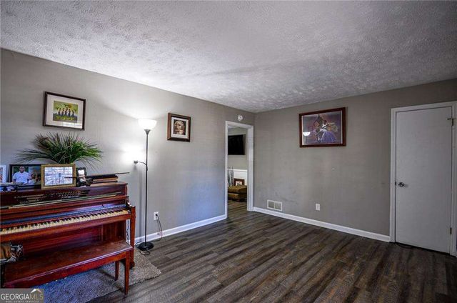 200 Capitol Avenue, Winder, GA 30680