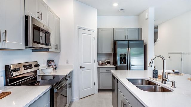 11787 GLENSIDE TERRACE, Palmetto, FL 34221