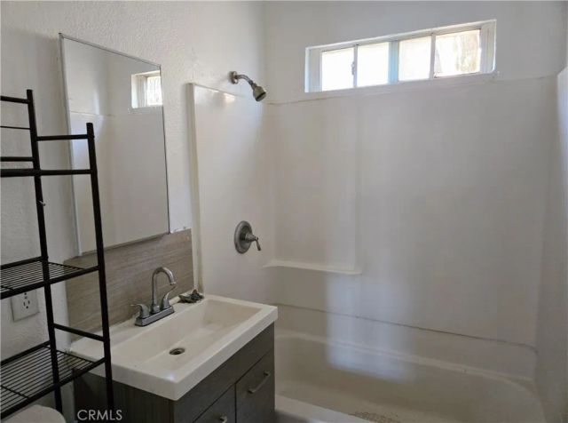 1914 Locust, Long Beach, CA 90806