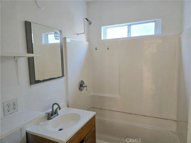 1914 Locust, Long Beach, CA 90806