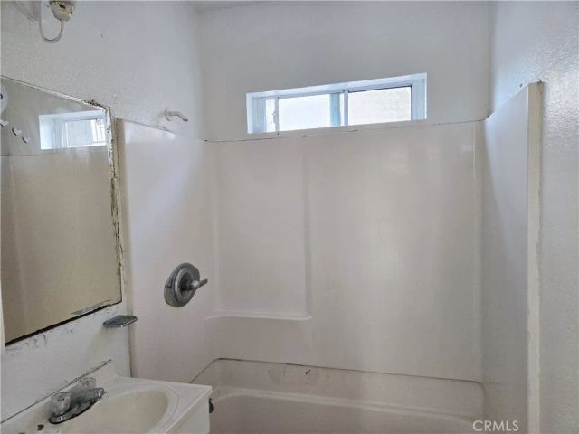 1914 Locust, Long Beach, CA 90806