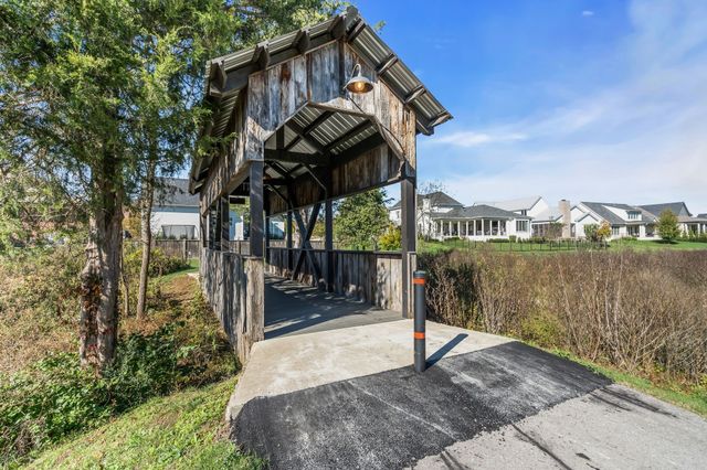 208 Meriwether Blvd, Nashville, TN 37221