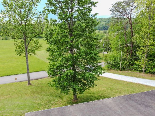166 County Road 168, Athens, TN 37303