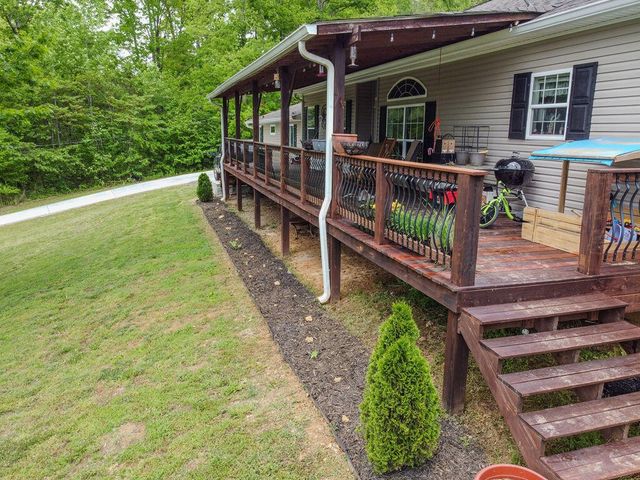 166 County Road 168, Athens, TN 37303
