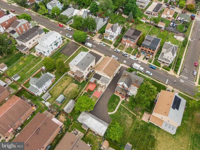 142 BLAKE AVE, Jenkintown, PA 19046