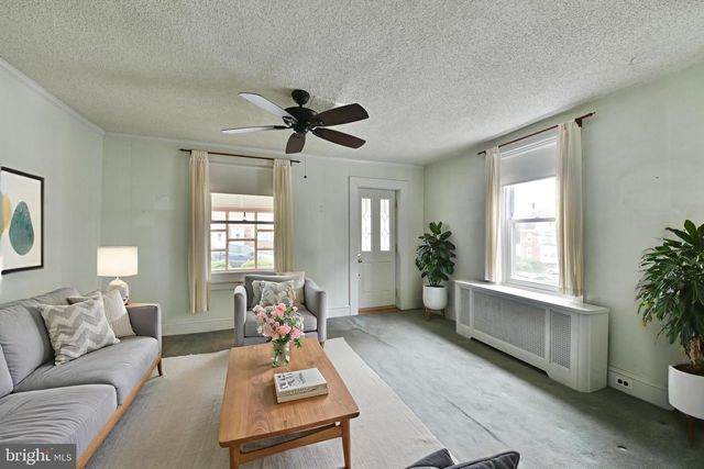 142 BLAKE AVE, Jenkintown, PA 19046