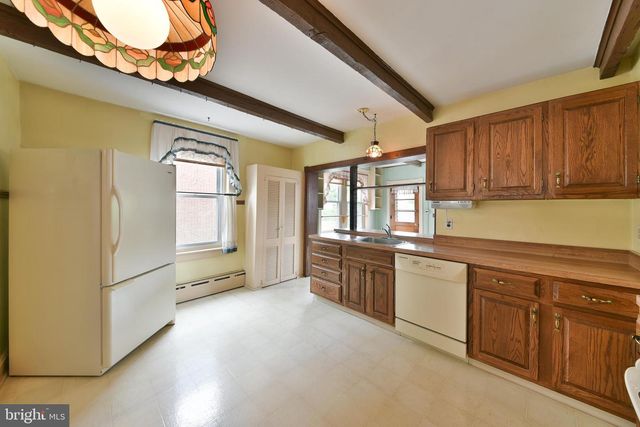 142 BLAKE AVE, Jenkintown, PA 19046