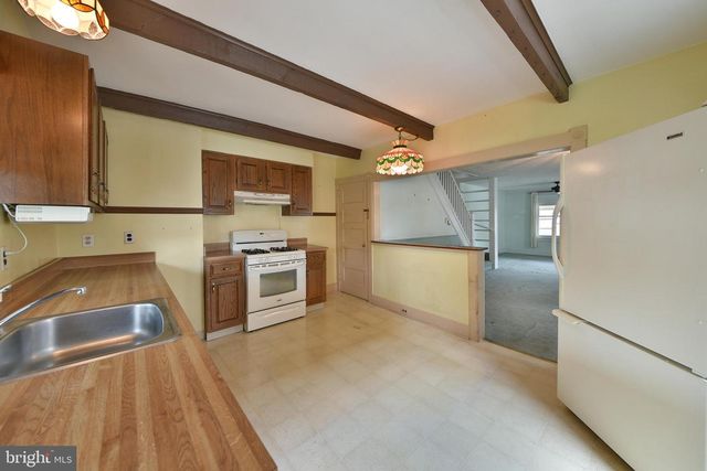 142 BLAKE AVE, Jenkintown, PA 19046