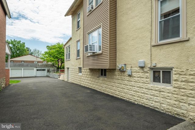 142 BLAKE AVE, Jenkintown, PA 19046
