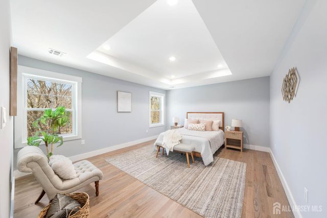 68 Longfellow Drive, Colonia, NJ 07067