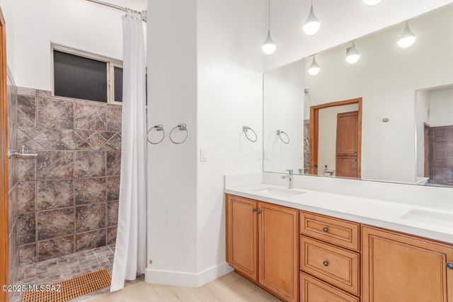 541 S 3rd Avenue, Tucson, AZ 85701