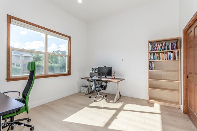 541 S 3rd Avenue, Tucson, AZ 85701