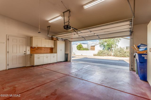 541 S 3rd Avenue, Tucson, AZ 85701