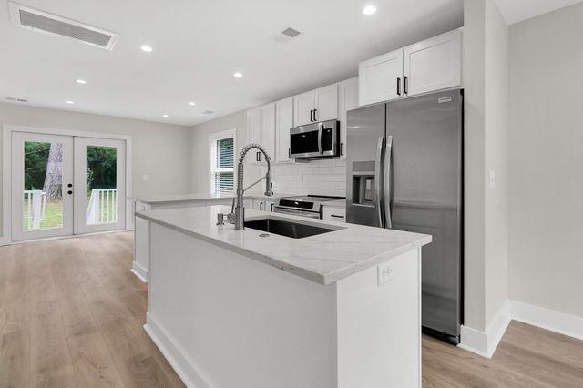 1752 Skinner Avenue, Charleston, SC 29407