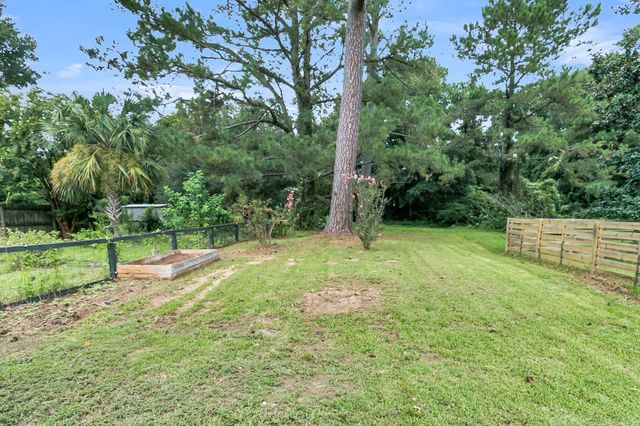 1752 Skinner Avenue, Charleston, SC 29407