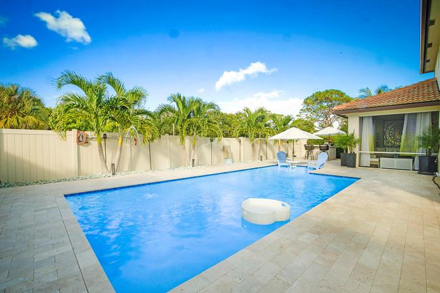 7131 Limestone Cay Road, Jupiter, FL 33458