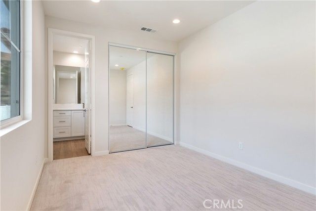 6536 Canyon Oaks Drive, Simi Valley, CA 93063