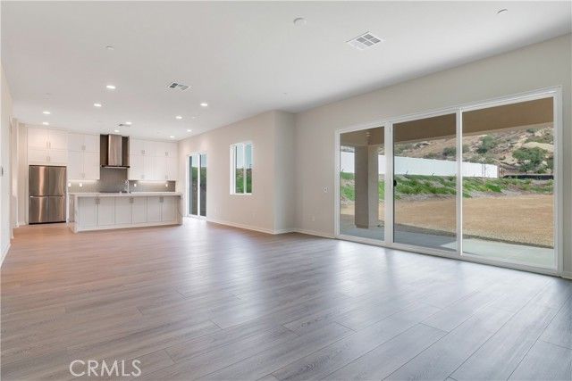 6536 Canyon Oaks Drive, Simi Valley, CA 93063