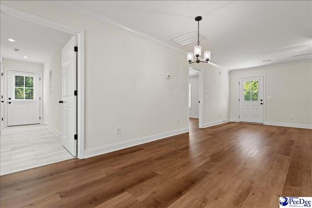 800 Tinkerbell Ln, Pamplico, SC 29583