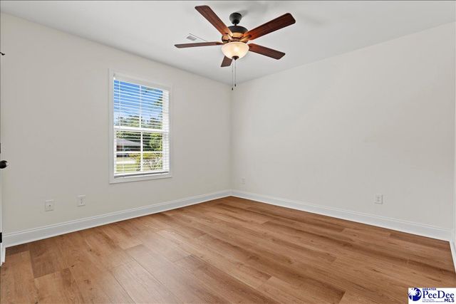 800 Tinkerbell Ln, Pamplico, SC 29583