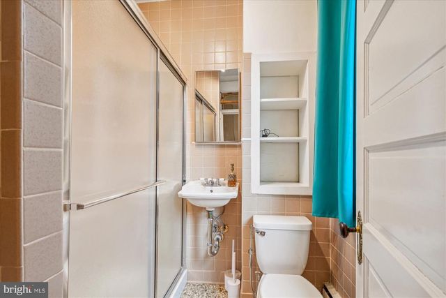 19 WALNUT HILL RD, La Plata, MD 20646