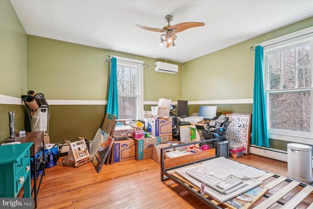 19 WALNUT HILL RD, La Plata, MD 20646