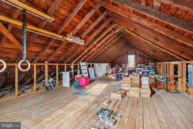 19 WALNUT HILL RD, La Plata, MD 20646