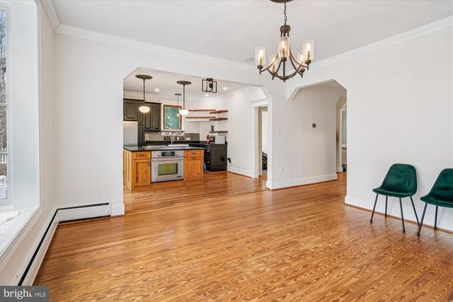 19 WALNUT HILL RD, La Plata, MD 20646