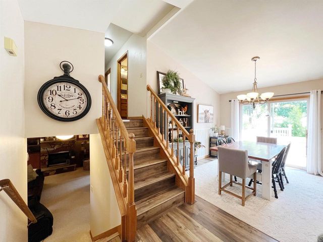443 MARY LEE DRIVE, Fond Du Lac, WI 54935