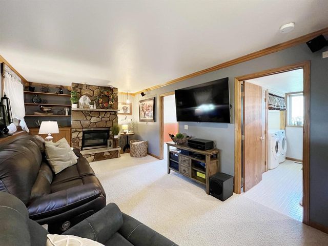 443 MARY LEE DRIVE, Fond Du Lac, WI 54935
