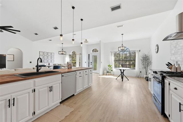 1435 NW 116TH WAY, Gainesville, FL 32606