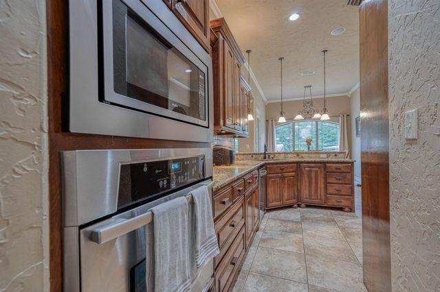 235 Kayla Ln, Hallsville, TX 75602
