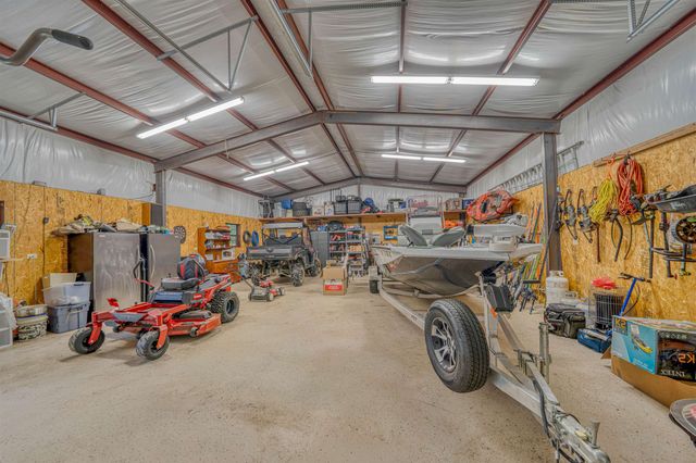 235 Kayla Ln, Hallsville, TX 75602