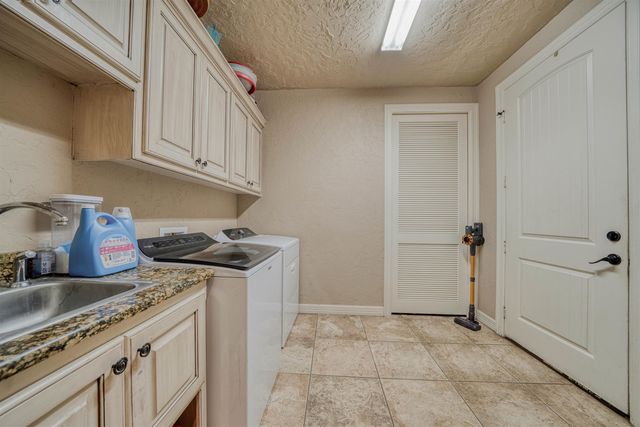 235 Kayla Ln, Hallsville, TX 75602