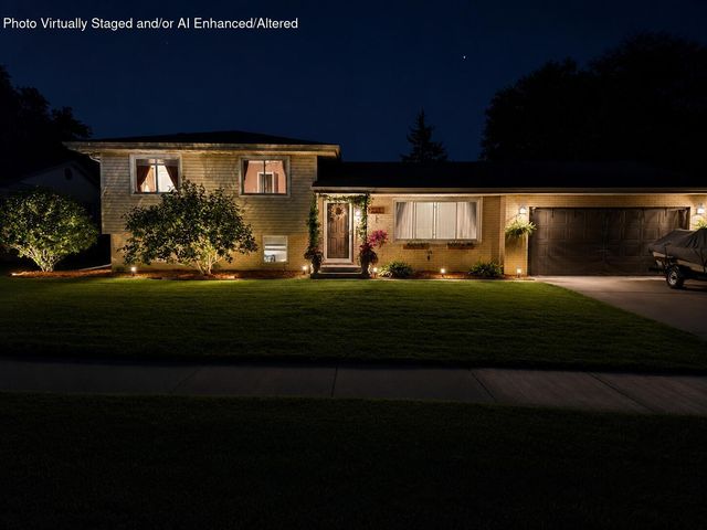 9375 Roosevelt Place, Crown Point, IN 46307