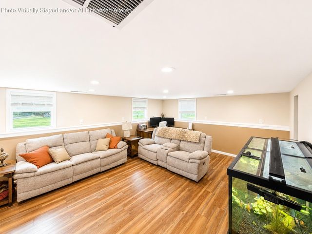 9375 Roosevelt Place, Crown Point, IN 46307
