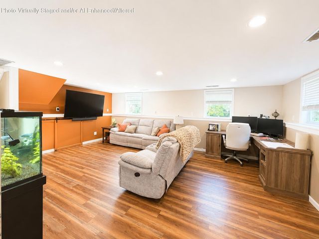 9375 Roosevelt Place, Crown Point, IN 46307
