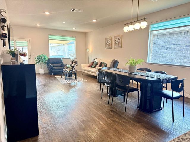 216 Charles TRL A, Georgetown, TX 78626