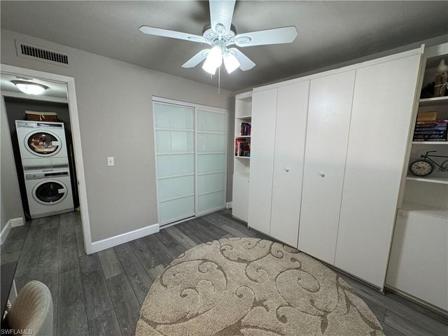 5255 Coronado PKWY 1, Cape Coral, FL 33904