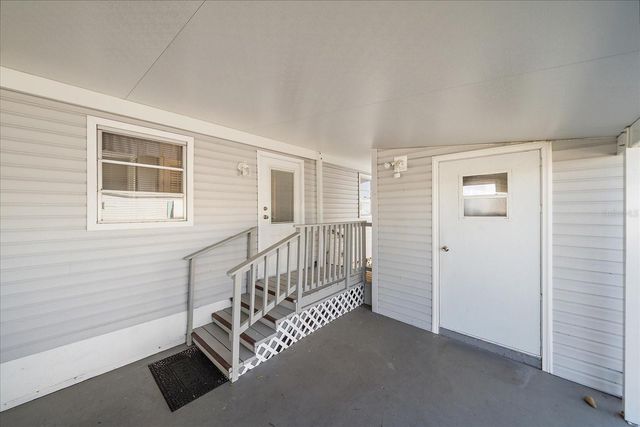 84 DEL RIO DRIVE, Palmetto, FL 34221