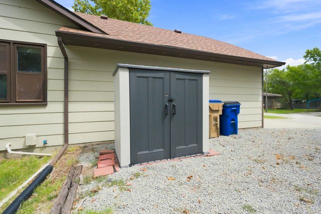 601 Joye, Andover, KS 67002