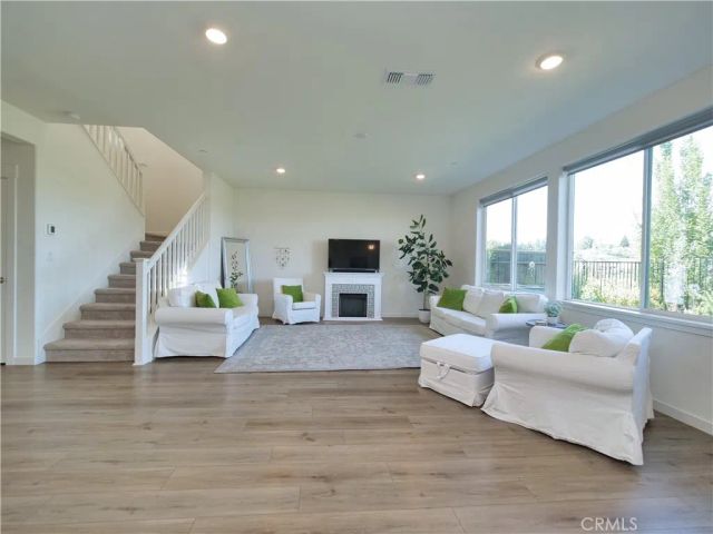 1247 Senegal, El Dorado Hills, CA 95762
