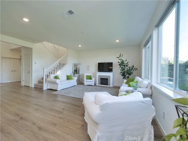1247 Senegal, El Dorado Hills, CA 95762