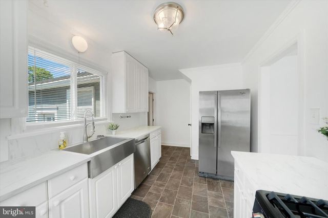 120 BOXWOOD RD, Wilmington, DE 19804