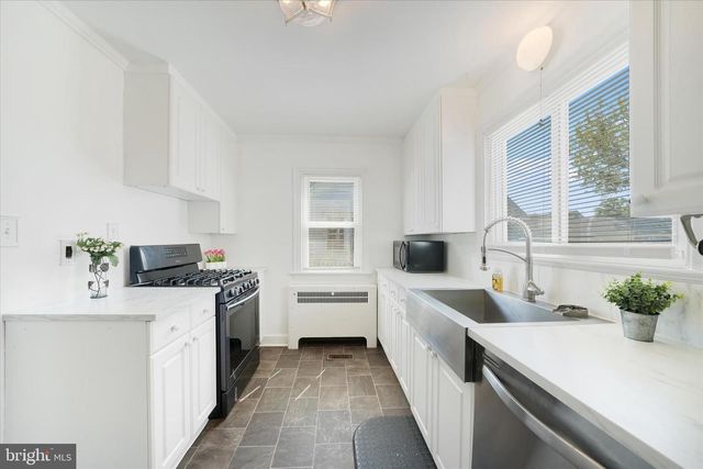 120 BOXWOOD RD, Wilmington, DE 19804