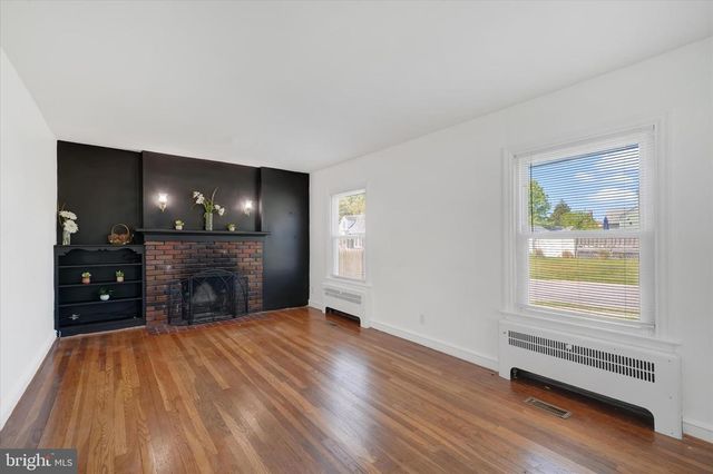 120 BOXWOOD RD, Wilmington, DE 19804