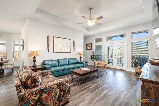 217 Emerald Garden Road, San Marcos, TX 78666