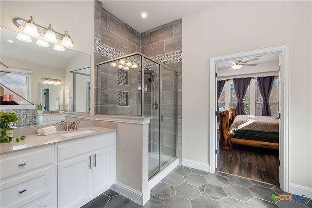 217 Emerald Garden Road, San Marcos, TX 78666