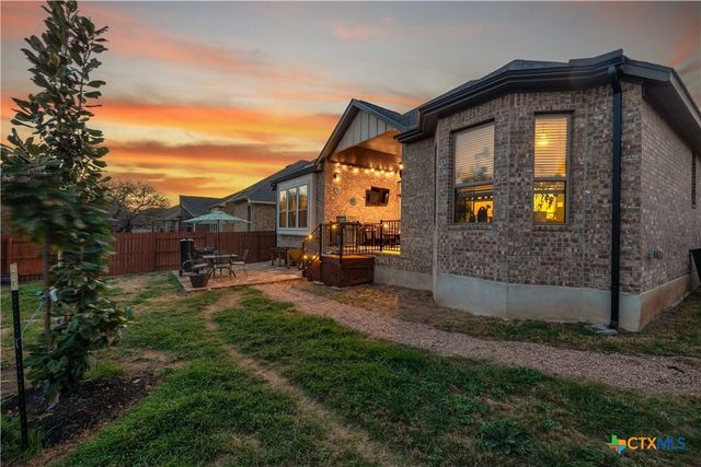 217 Emerald Garden Road, San Marcos, TX 78666