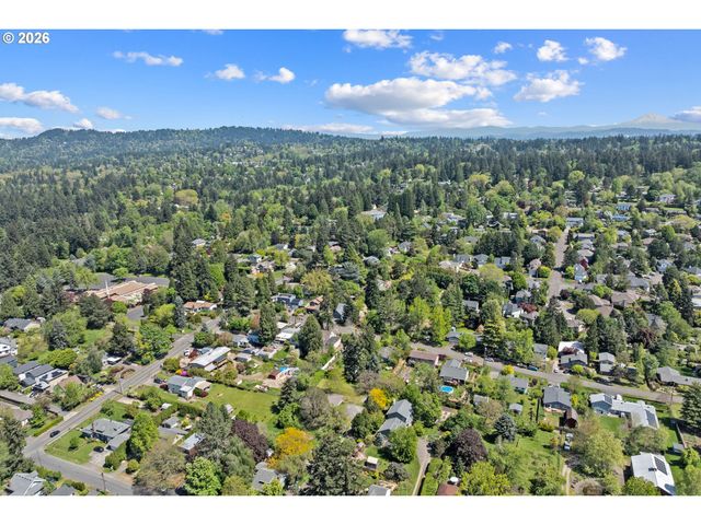 7640 Sw 67TH Ave, Portland, OR 97223